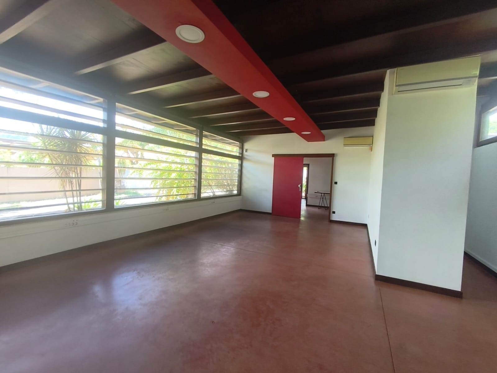 Bureau à louer à Remire montjoly, 110 m² – photo 3 sur 15