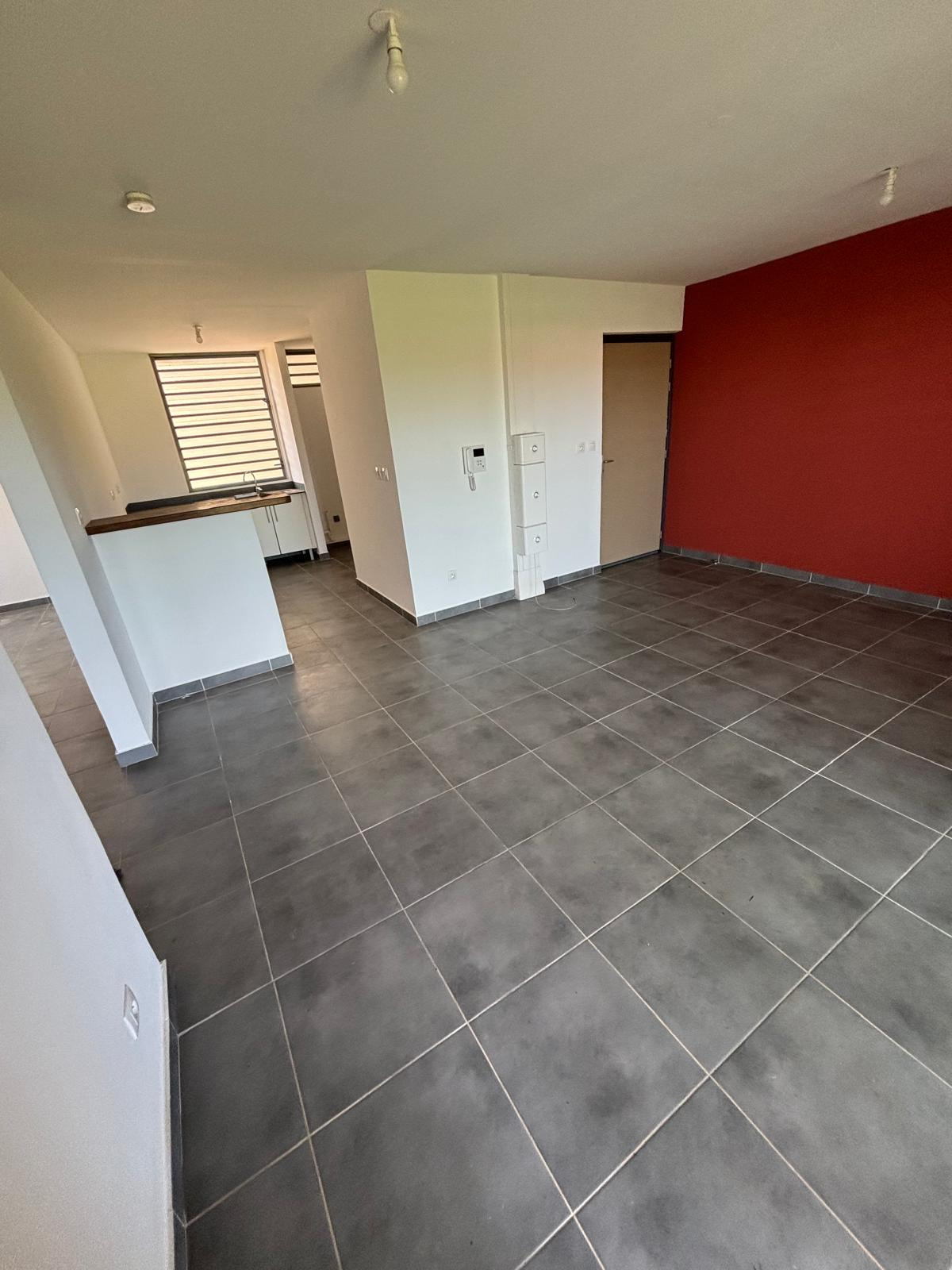 Appartement à vendre à Cayenne, 63,56 m², 3 pièces – photo 1 sur 8
